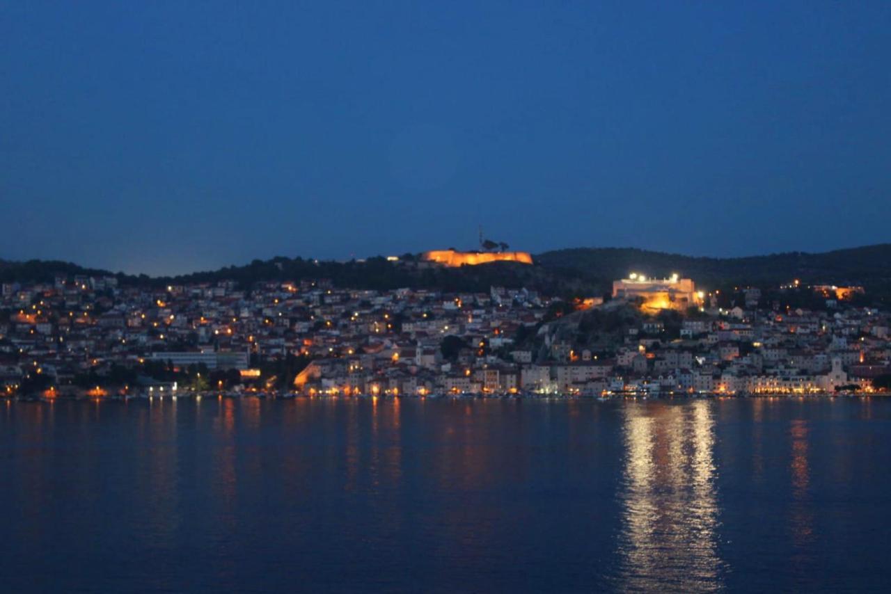 Apartman Maslina Šibenik Exteriör bild