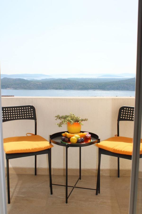 Apartman Maslina Šibenik Exteriör bild